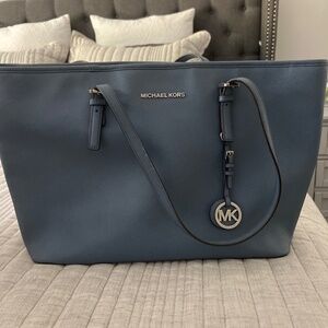 Michael Kors Tote
